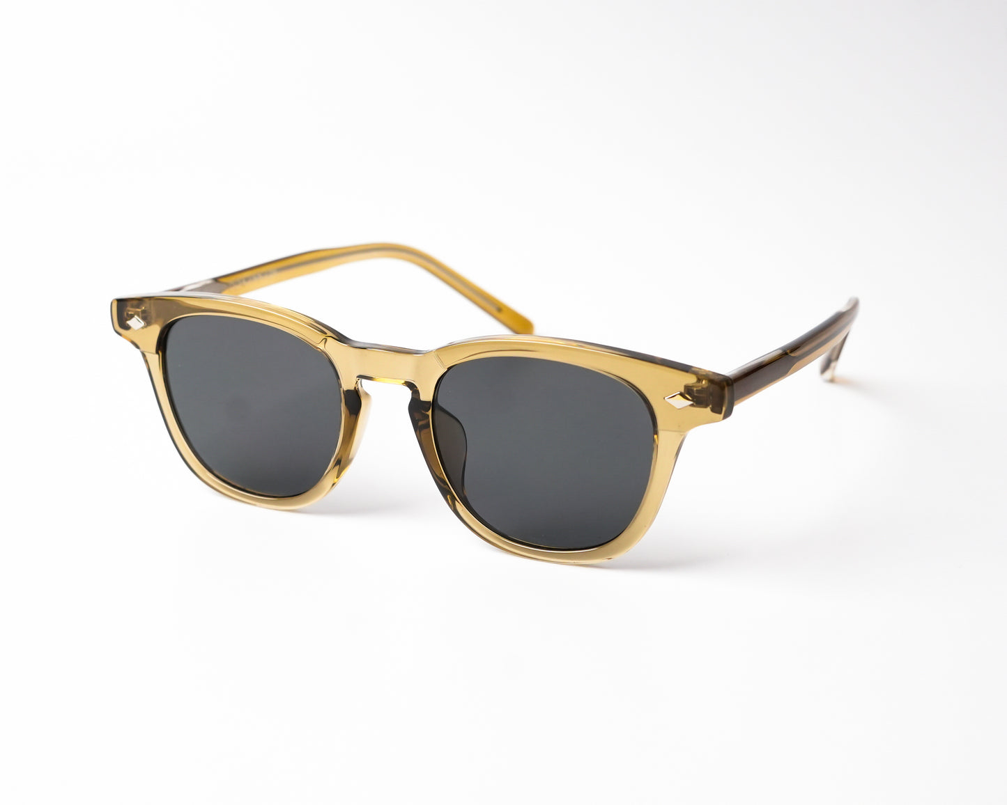 The Classic Round Wayfarer