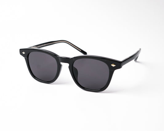 The Classic Round Wayfarer