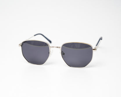 The Hexagon Polarized