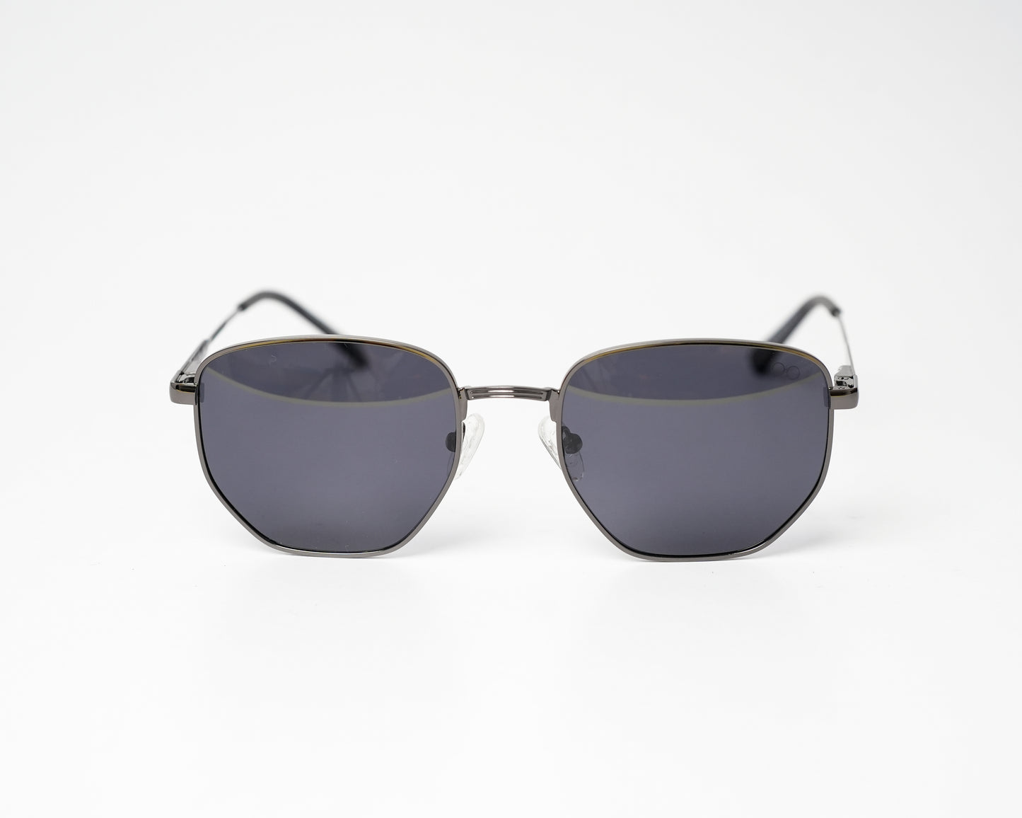 The Hexagon Polarized